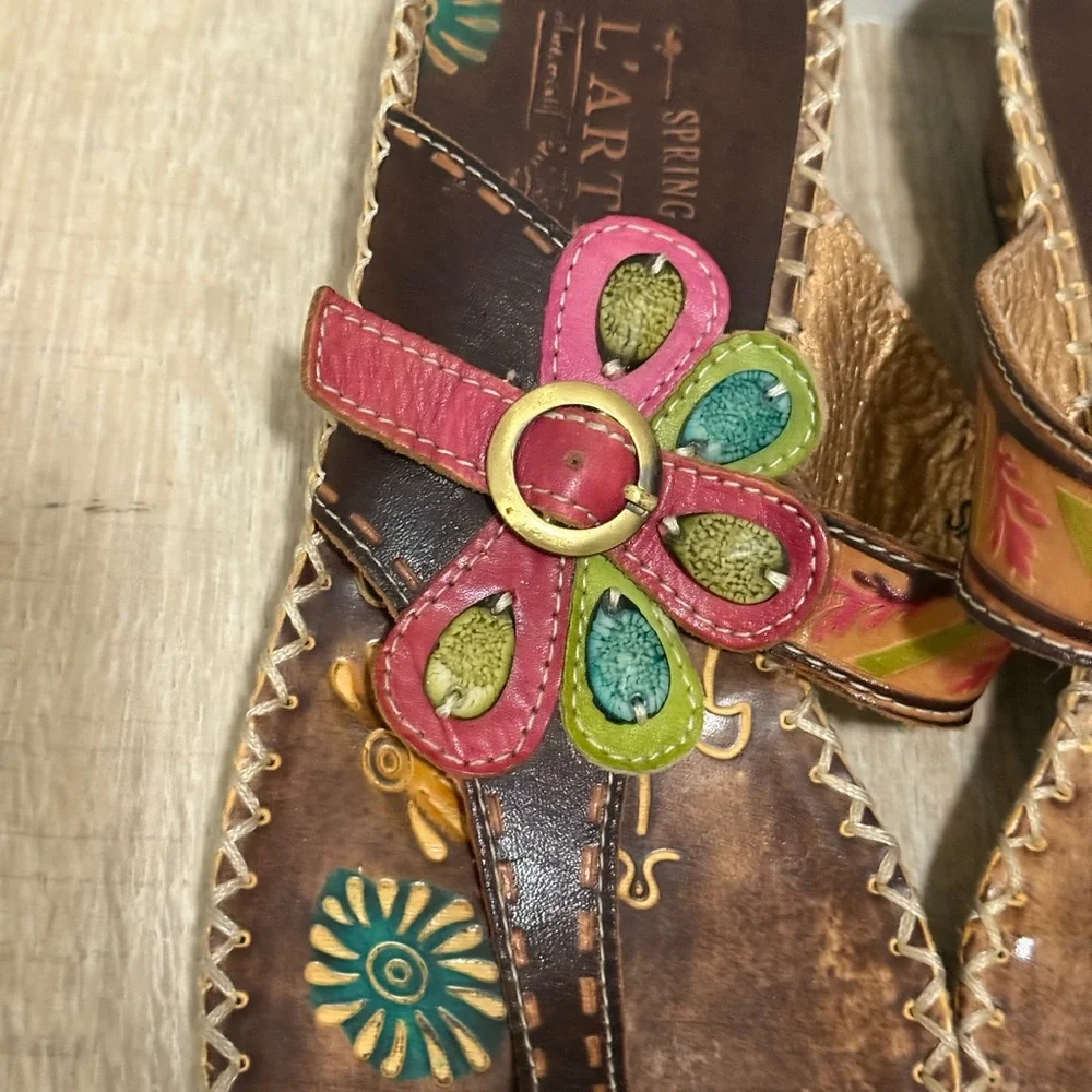 L’Artiste by Spring Step Leather Flower Sandals Size 36 (US 5.5–6) - Picture 3 of 6